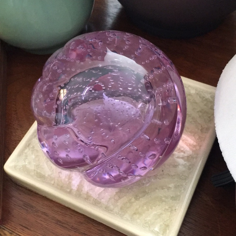 Caithness whirligig Scottish lavender crystal orb - Picture 1 of 3